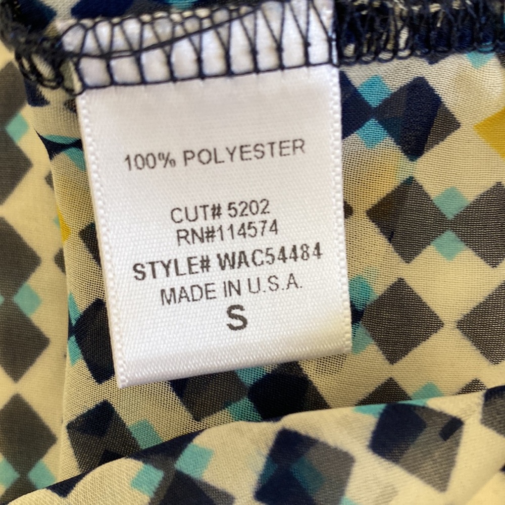 Pretty Geometric Pattern Blouse from Pleione size Small - Picture 3 of 8